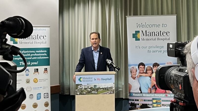 Rep. Vern Buchanan speaks at Manatee Memorial Hospital Aug, 10, 2022.