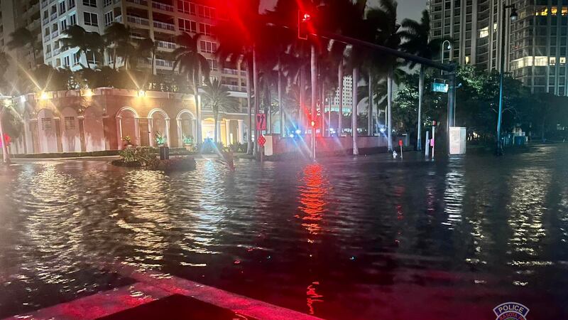 Idalia causing flooding near Sarasota's Bayfront