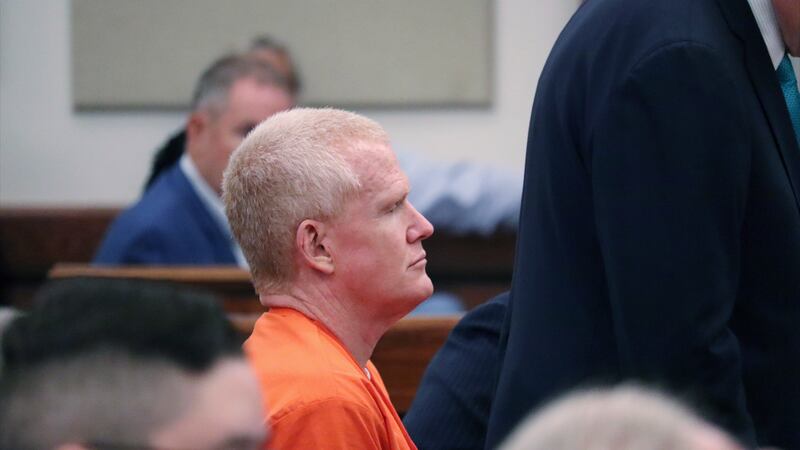Disbarred attorney Alex Murdaugh arrives in court in Beaufort, S.C. Thursday, Sept. 14, 2023....