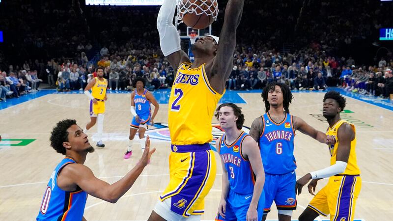 Los Angeles Lakers forward Jarred Vanderbilt (2) dunks in front of Oklahoma City Thunder...